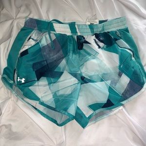 women’s Under Armour shorts!